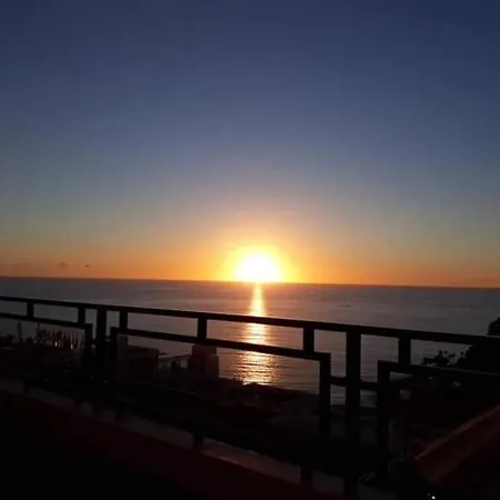 Apartament Luxurious Relaxing Loft For Sunset Lovers